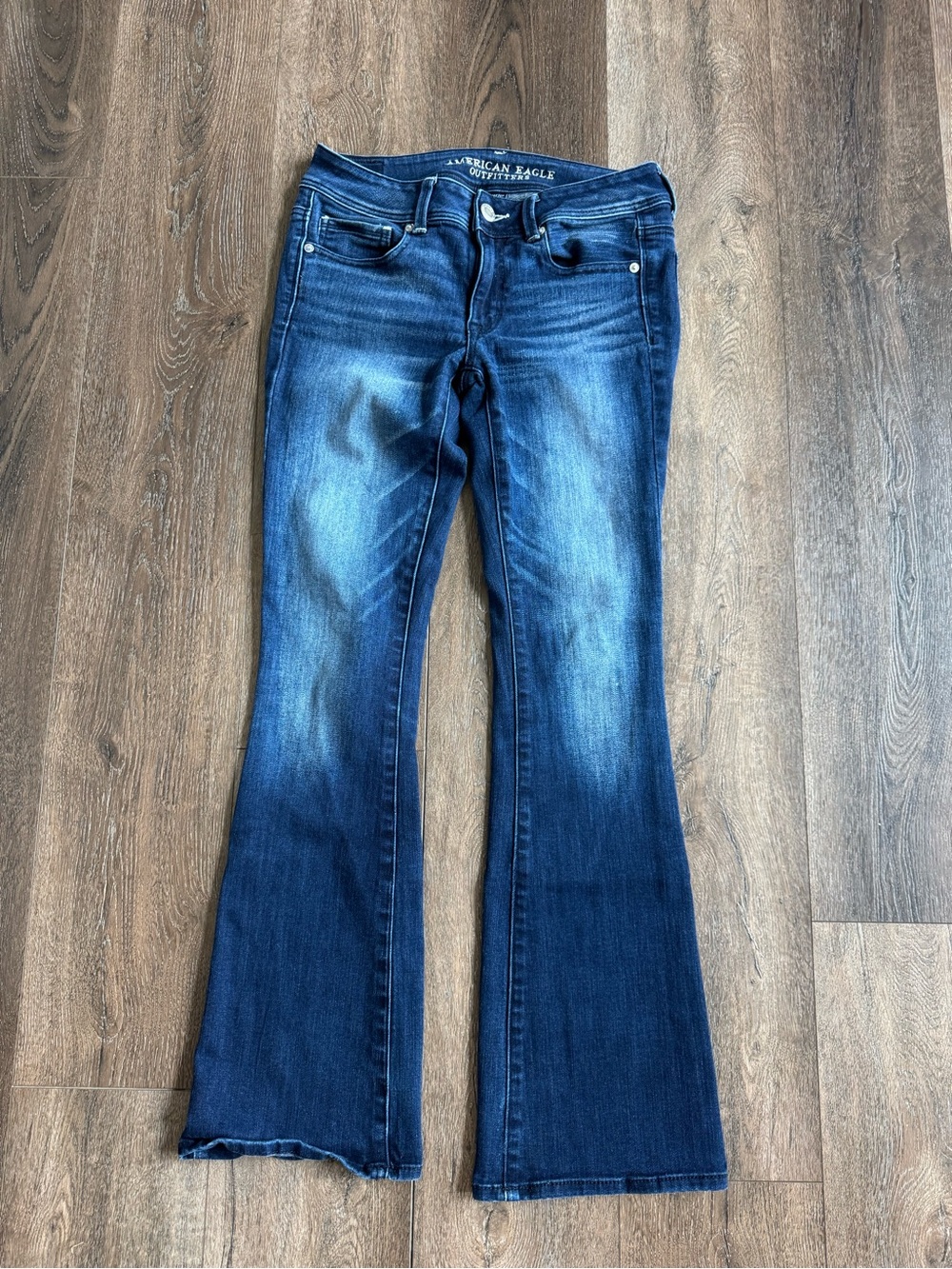 American Eagle Outfitters Y2K Dark Blue Flare Bootcut Jeans Women’s Size 6